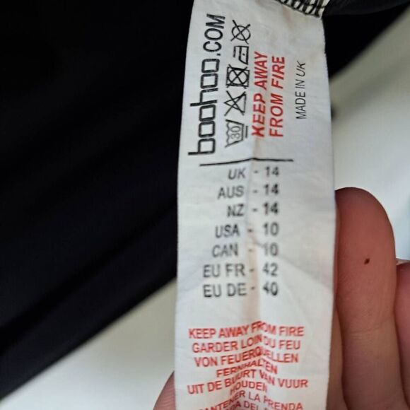 Boohoo Women's Disco Slinky Twist Front Wrap Dress in Black size 10 US - Picture 6 of 7